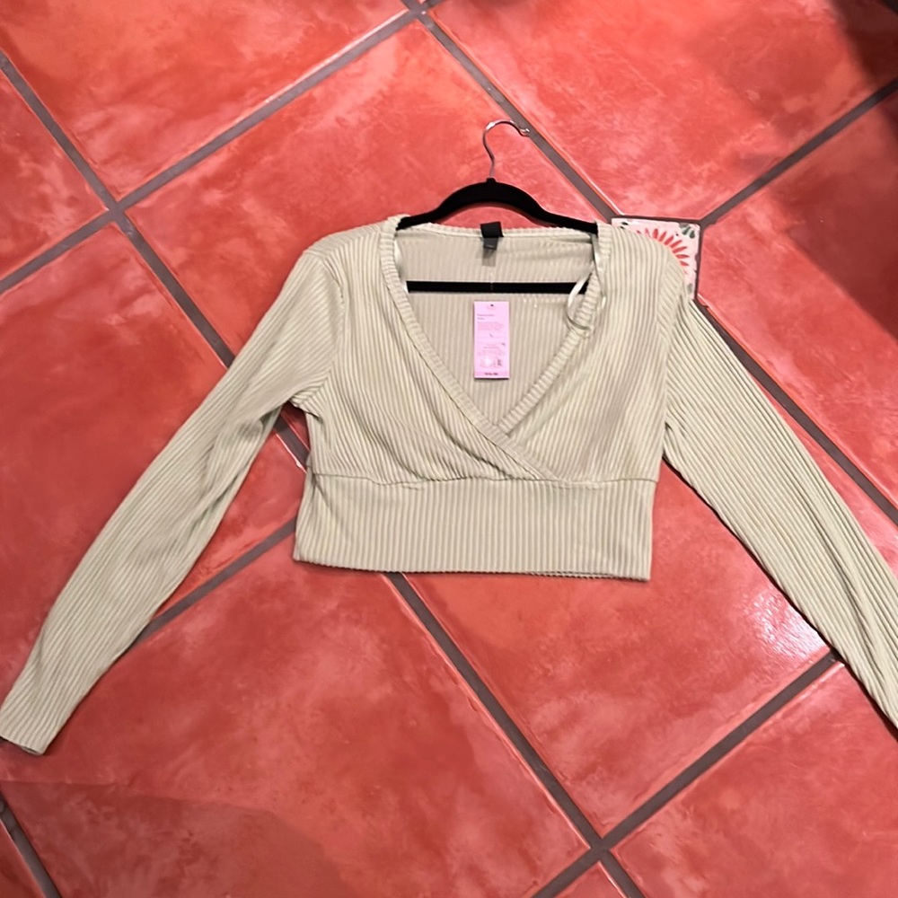 Wild Fable Target Green Long Sleeve New with Tags